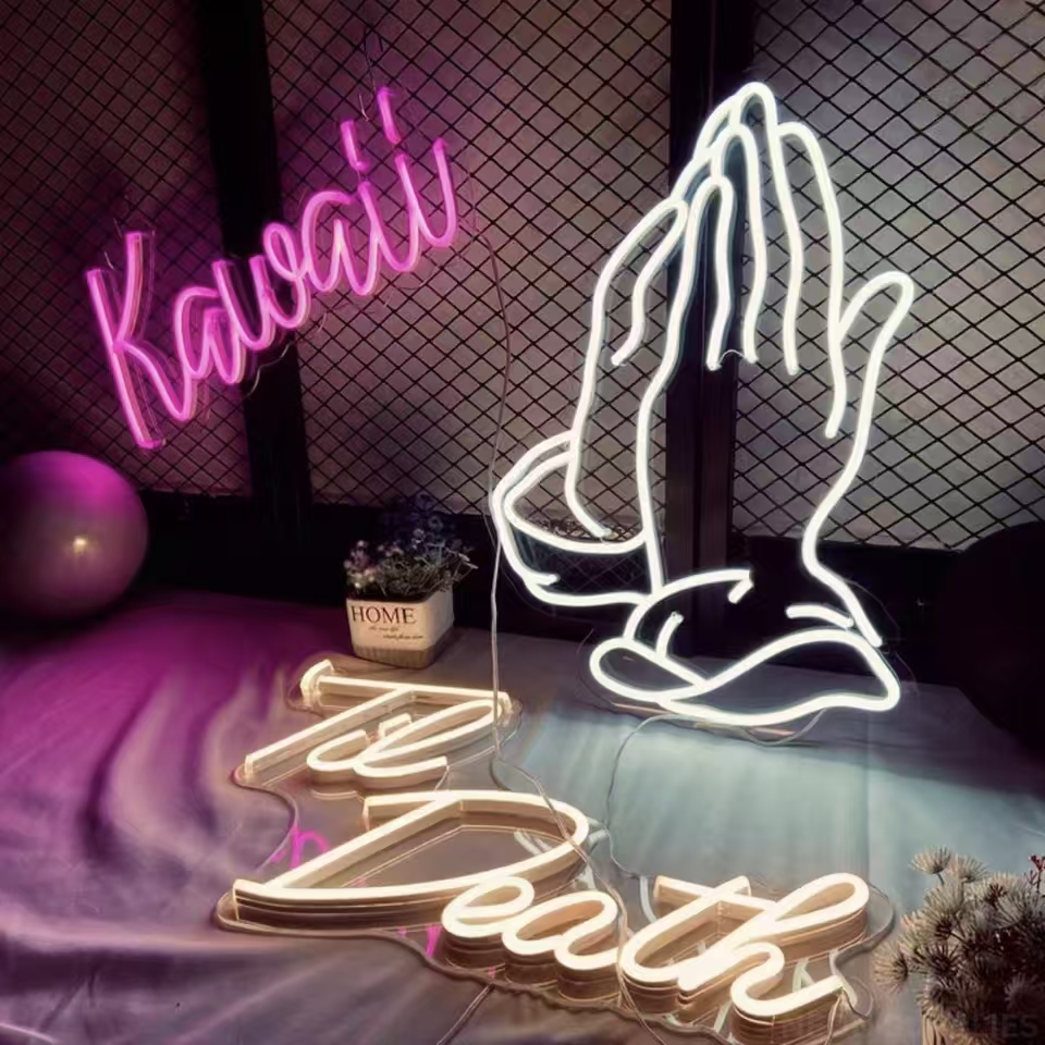 Custom Neon Sign Personalized  - Party Games Name incelemesi ve fiyatı