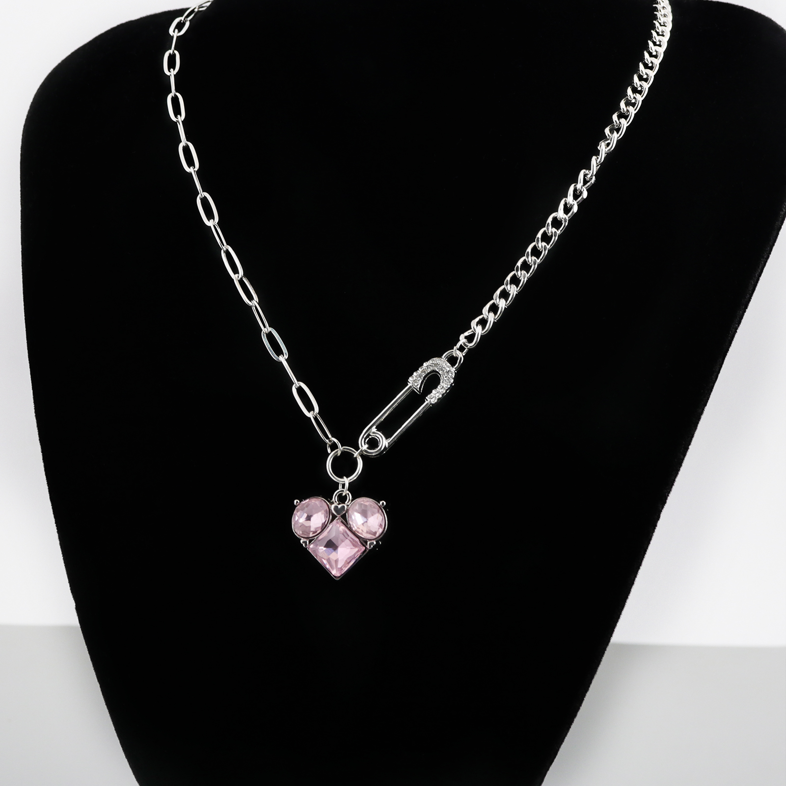 Heart-Shaped Diamond Paperclip - Party Games In Spanish incelemesi ve fiyatı
