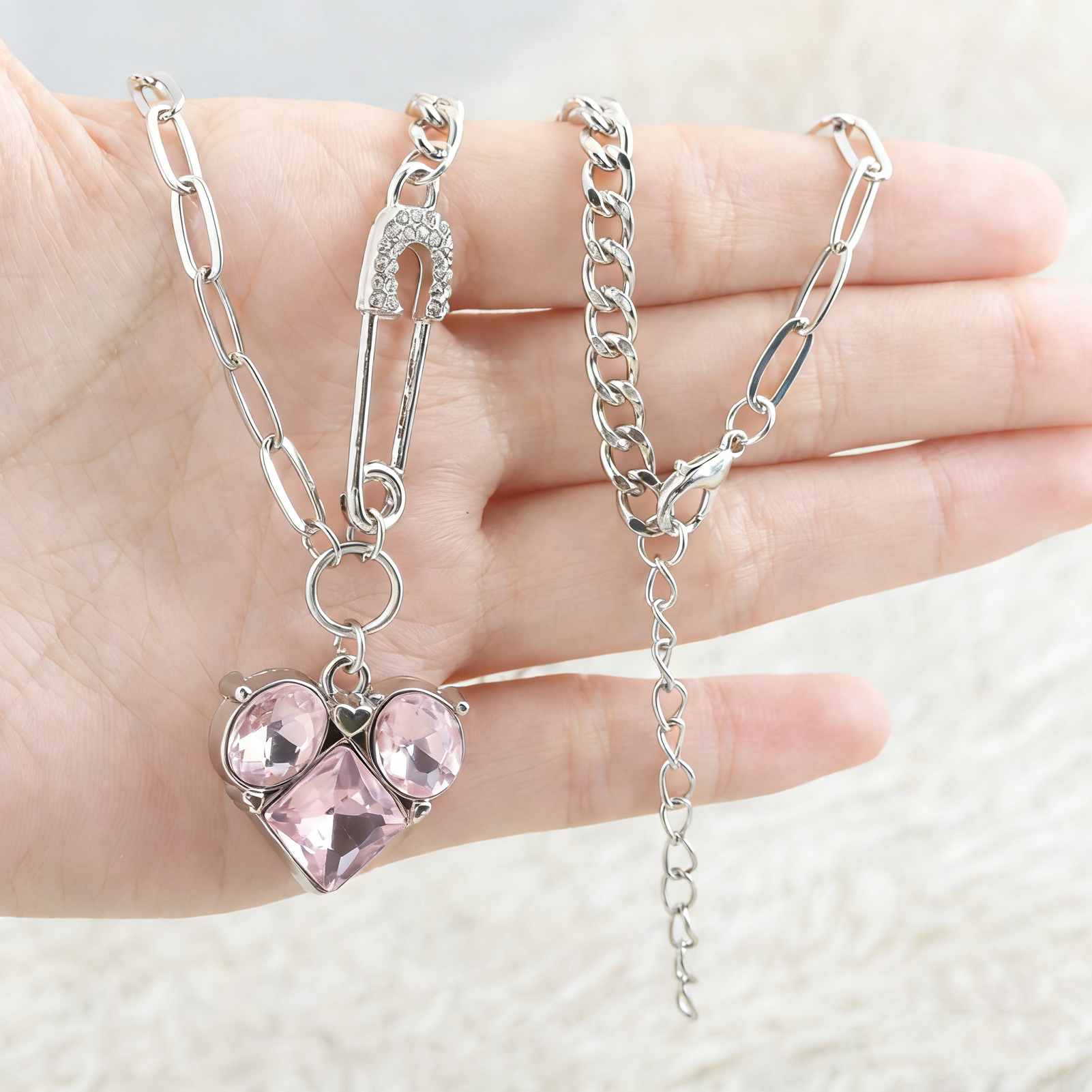 Heart-Shaped Diamond Paperclip - Party Games In Spanish incelemesi ve fiyatı
